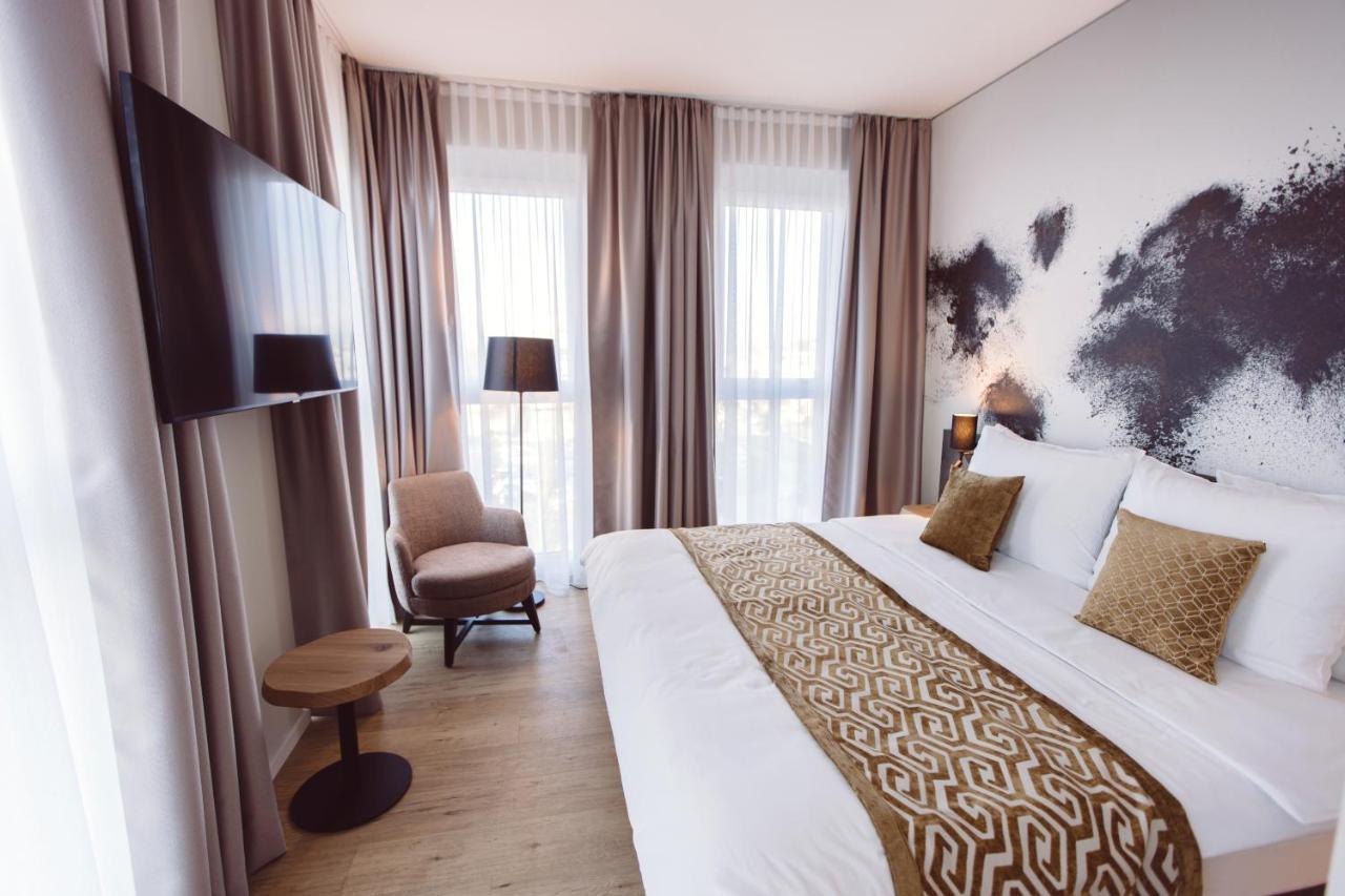 Hotel Libertas Elements Pure Merzhausen Extérieur photo