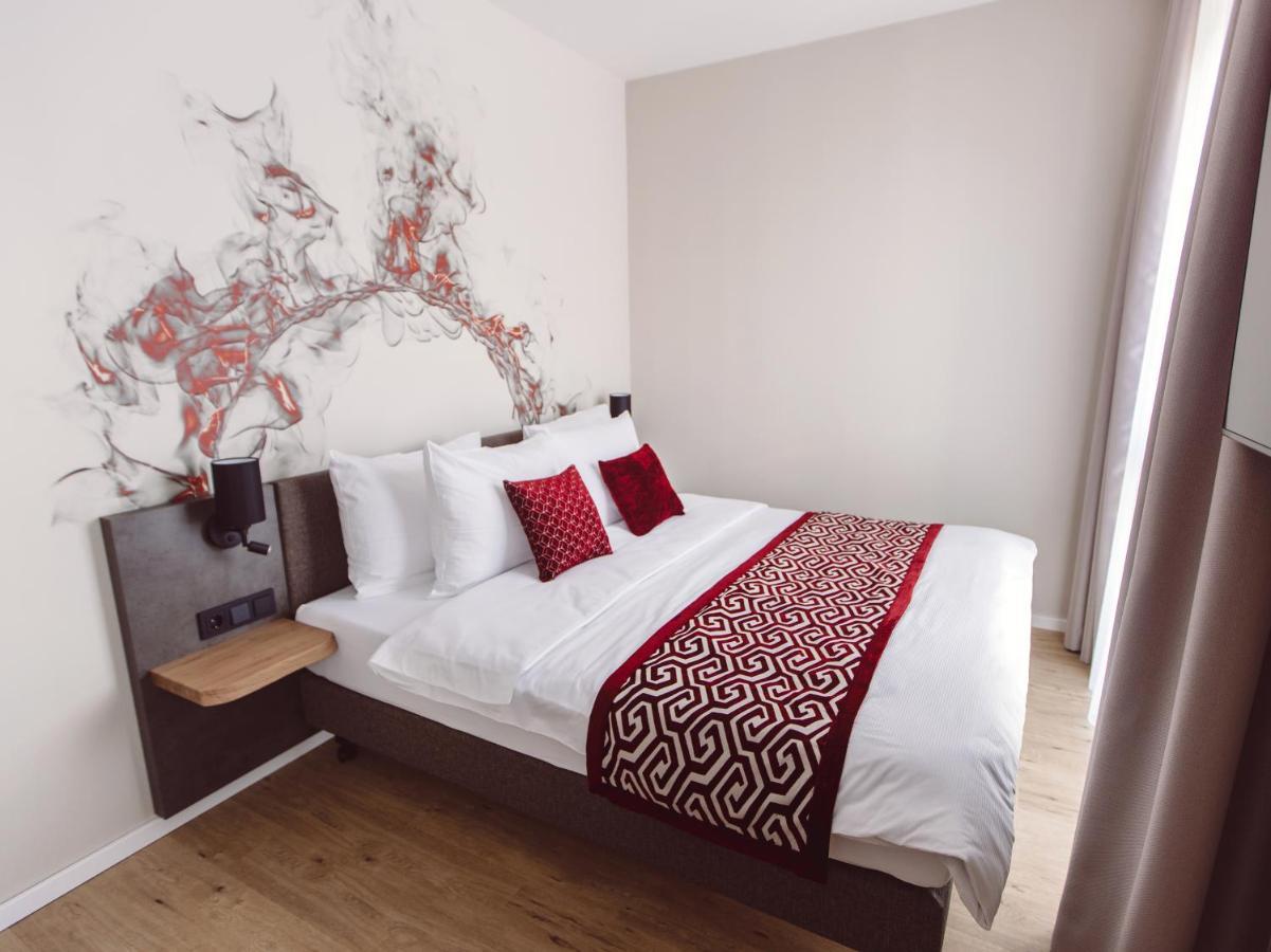 Hotel Libertas Elements Pure Merzhausen Extérieur photo