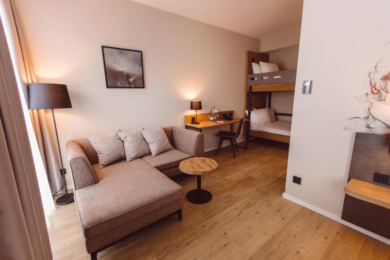 Hotel Libertas Elements Pure Merzhausen Extérieur photo